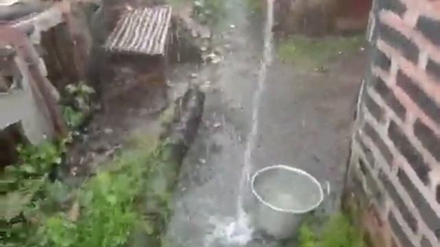 Public Agent on Street || Heavy Rain on Beautiful Remote Villages- Rain Video смотреть онлайн