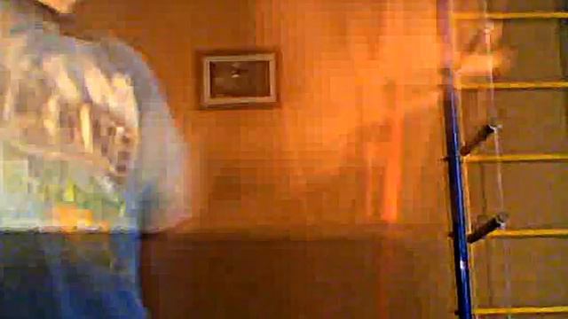 первый базовый трюк на йо-йо (Бинт) смотреть онлайн