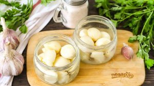 Чеснок маринованный по-грузински