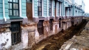 Засыпанные дома. Почему?