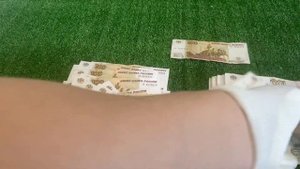 Перебрал 100 купюр по 100рублей из банкомата, ответы на вопросы как взять мелочь и банкноты в банке