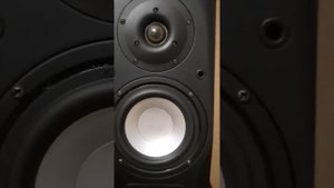 Jetbalance jb-381PreSonus Eris e4.5 Yamaha HS5