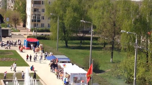 Вид на площадь князя Владимира Храброго (Серпухов) смотреть онлайн