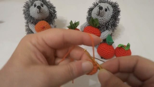 Запасливые Ёжики. Подробный МК как связать грибочек. смотреть онлайн