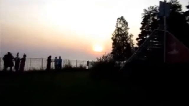 Свадьба на природе, лимузин за городом, заячьи ушки смотреть онлайн