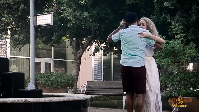 Kizomba Dance with Tonino and Julia смотреть онлайн