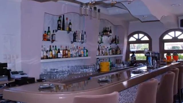 Die Seabird Hotel, Moraitika, Corfu смотреть онлайн