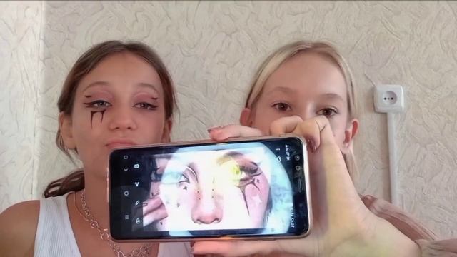 делаю макияж подруге, из Pinterest|| мучаю ее на протяжении 1,5 часовツ смотреть онлайн