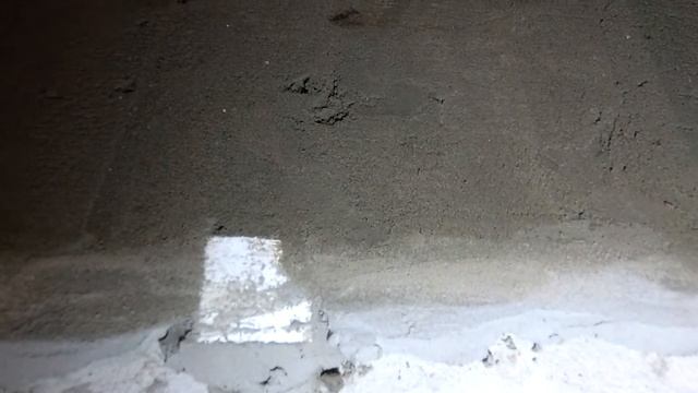 Стяжка по цементным маякам.  Дешево, просто, ровно!