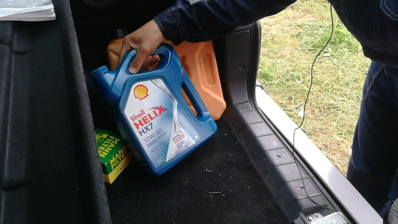 Замена масла в Ниве. И бездорожье для разогрева! смотреть онлайн