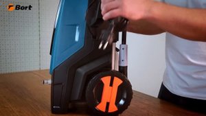 Мойка высокого давления Bort BHR 2100 Pro