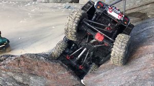 Traxxas TRX4 Defender & SCX10 II Jeep Cherokee & Wrangler Beach Drive #