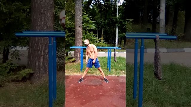 Stretchning legs, street workout