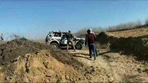 Ростовский каскадер Евгений Чеботарев прыжок на Ниве