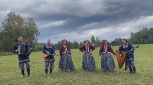 Плясовая песня под баян/КУДРЯВЧИК/Поём на природе!