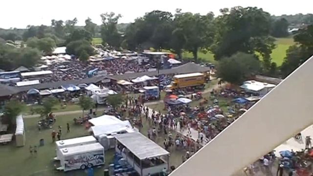 USA:Breaux Bridge Craw Fish Festival. Фестиваль раков в Луизиане, в США. смотреть онлайн