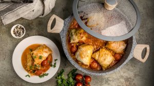 И рецепт голубцов, и обзор сотейника NADOBA Mineralica :)