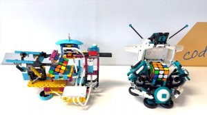 Mindcuber Rubiks Cube solving robots build with LEGO Spike Prime and Mindstorms Robot Inventor.