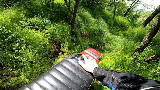 Покатушки по бездорожью на СОВЕТСКИХ МОТОЦИКЛАХ ! На что СПОСОБЕН Иж Юпитер 5 и Минск ? смотреть онлайн