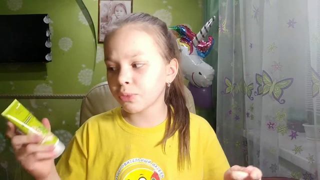Что можно подарить маме на 8 марта?