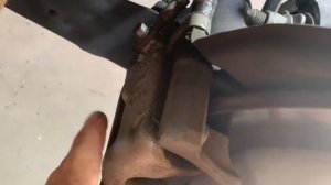 2010-2014 VW Tiguan Замена задних тормозных накладок!!! Rear brake pads  replacement