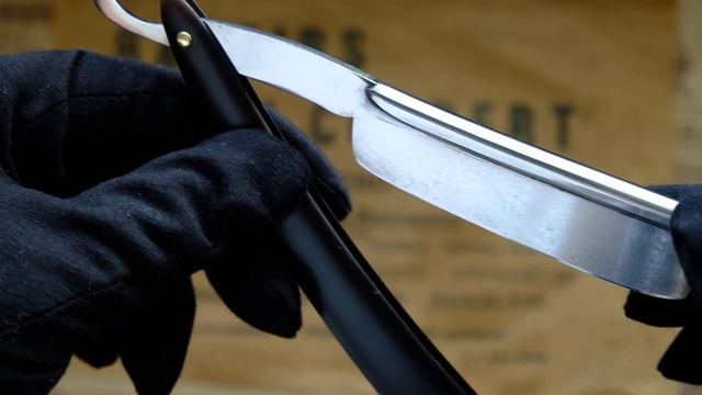 Обзор опасной бритвы Marsh Brothers. Ponds Works. Sheffield смотреть онлайн