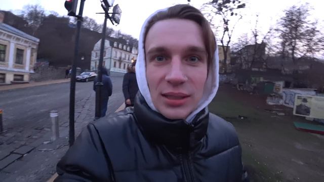 ВЛОГ : ЖРЕТ С ПОЛА КАК НАЗАР смотреть онлайн