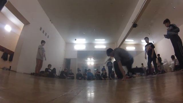 2х2 Kollizey Ротор и Булат vs Легенда и Яков tie смотреть онлайн