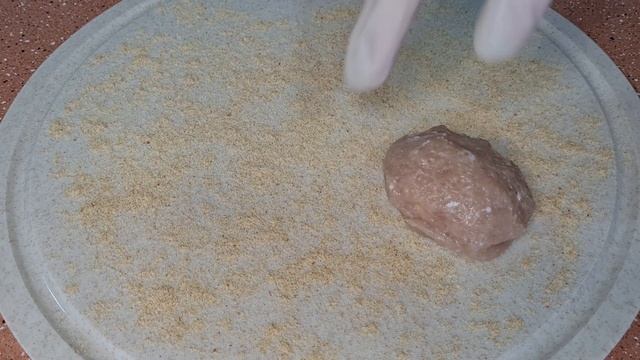 СОЧНЫЕ КУРИНЫЕ КОТЛЕТЫ С СЛИВОЧНЫМ МАСЛОМ И СЫРОМ/TOVUQ GO'SHTIDAN ENG MAZZALI KOTLETLAR смотреть онлайн