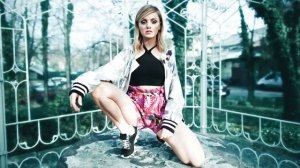 Alexandra Stan feat. Jahmmi - 9 Lives (Official Audio)