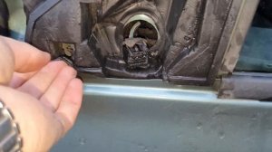 How to install / replace Renault Megane 2 side mirror body