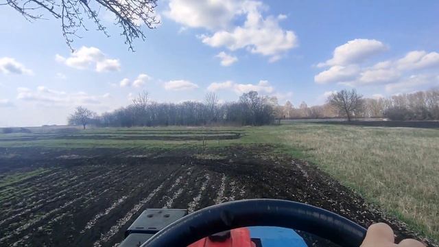 Боронование МИНИТРАКТОРОМ переломкой! Первые весенние работы))) смотреть онлайн