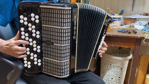 Пятирядный баян Дебют в продажу.
