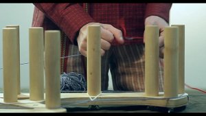 Ткачество. Заправка лентоткацкого станка. / Cтарый солдат