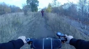 На самокате по горам как на кросс байке. ( Бездорожье ) Сумеет?
