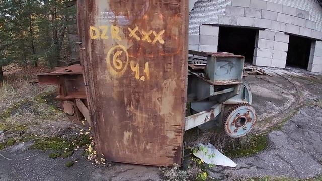 Тур по кирхам и заброшенный аэродром в Громово.