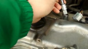 Замена свечей зажигания на Toyota Verso