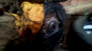 Срезало болты маховика (садите болты на фиксатор)