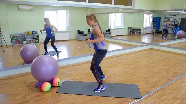 Комплекc упражнений со скакалкой смотреть онлайн