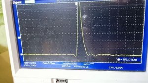 Генератор наносекундных импульсов на лавинном транзисторе