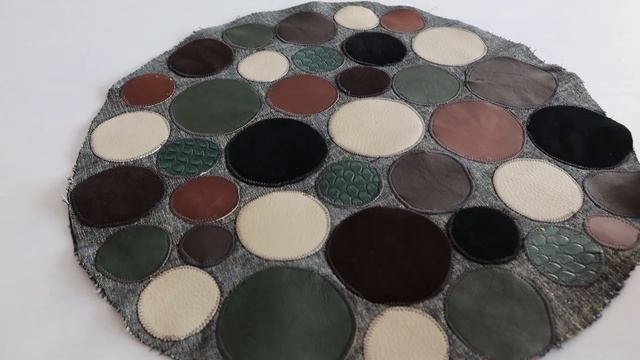 Больше не могу смотреть, как старые сумки пылятся в шкафу без дела, а выкинуть жалко смотреть онлайн