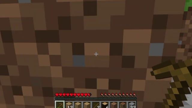 ВЫЖИВАЮ НА САМОЙ ПЕРВОЙ ВЕРСИИ МАЙНКРАФТА! смотреть онлайн