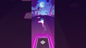 Tiles Hop: Time Flies