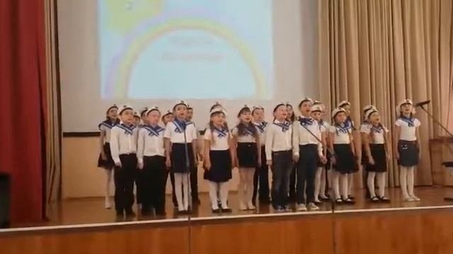 Безкозырка. Белая. В. Полоску. Воротник