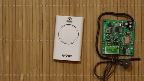 Как самому настроить пульт FAAC 868 SLH. Брелок на автоматические ворота (шлагбаум) FAAC