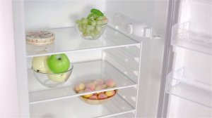 Видео-обзор холодильника с верхней морозильной камерой CX230W