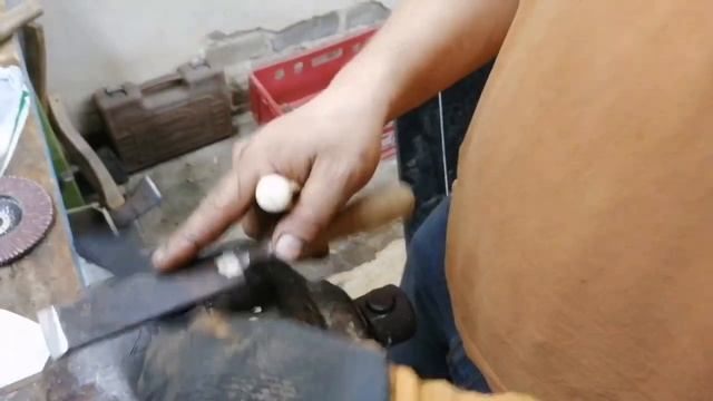 Дальнейшая сборка корпуса Voroner 4000 fish (внешние швы, транец, заходная палуба. смотреть онлайн