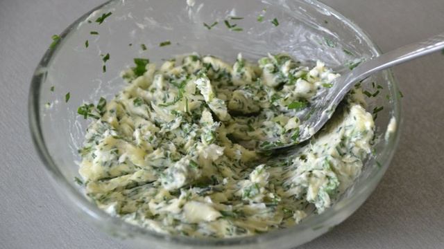 Хлеб с чесночным маслом