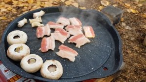 ЖИВЕМ В МАШИНЕ. ЭПИЗОД 3. НОЧУЕМ В ЛЕСУ.