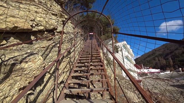 Джанхот 2022. Что это за курорт и стоит ли сюда приезжать?! (Папа Может) смотреть онлайн